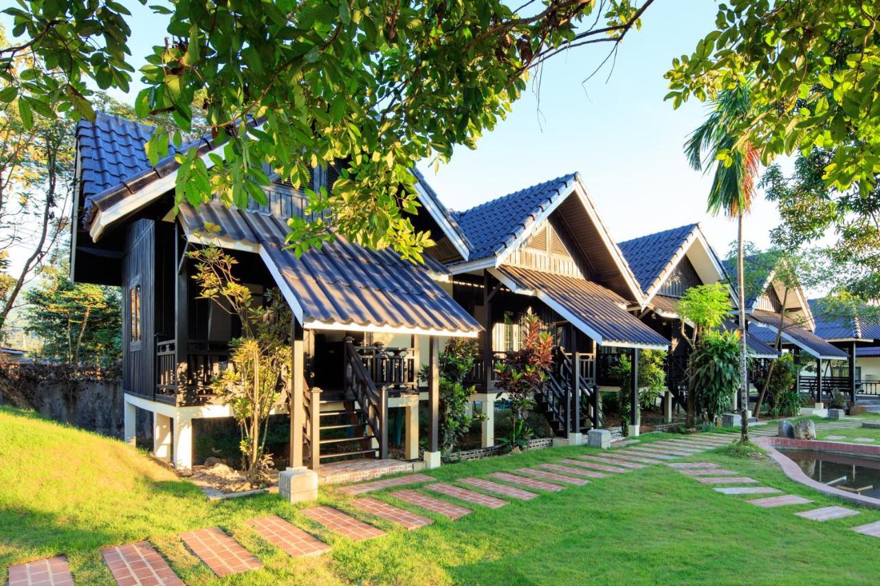 Sansan Resort Vang Vieng Εξωτερικό φωτογραφία