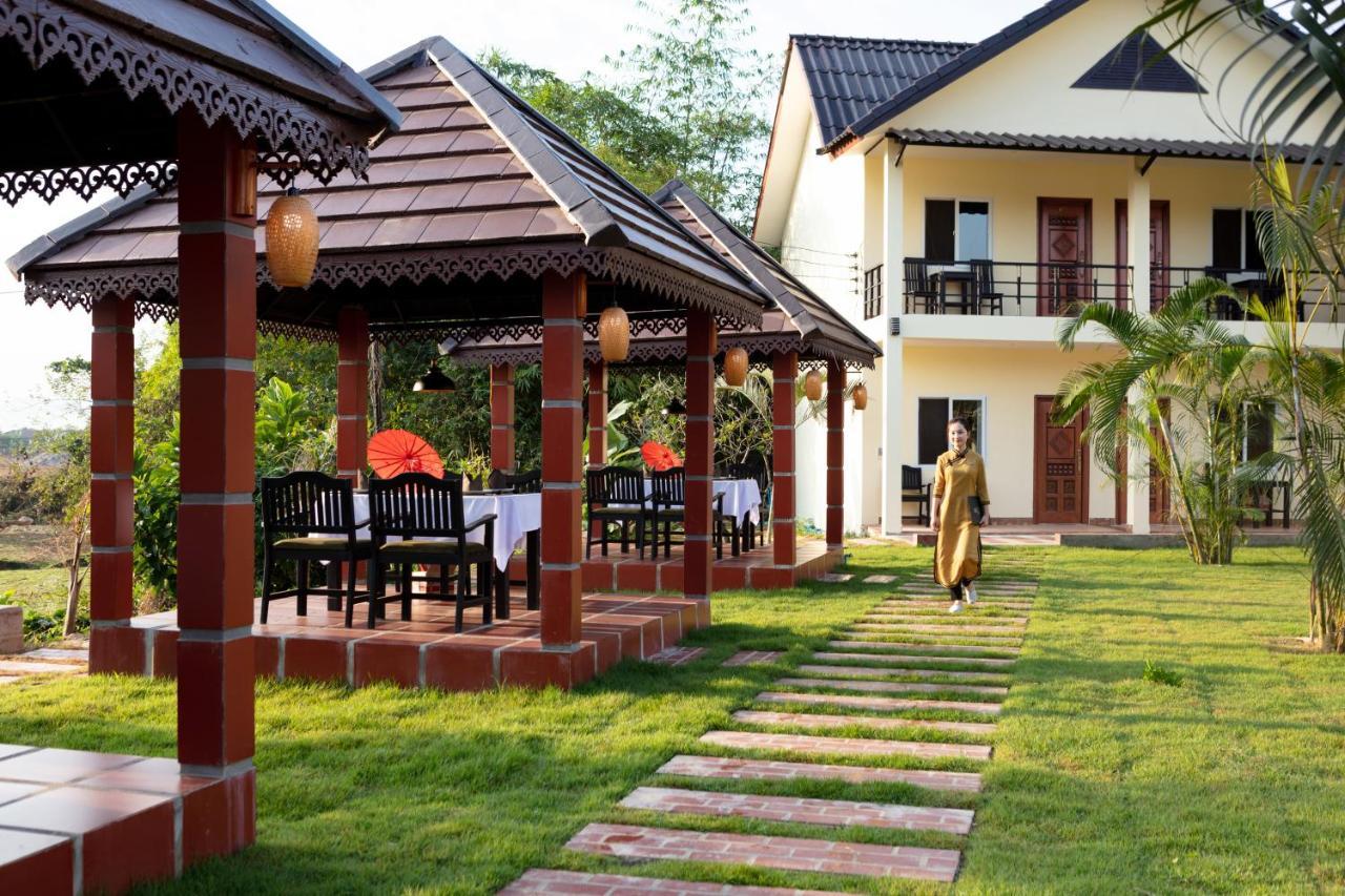 Sansan Resort Vang Vieng Εξωτερικό φωτογραφία